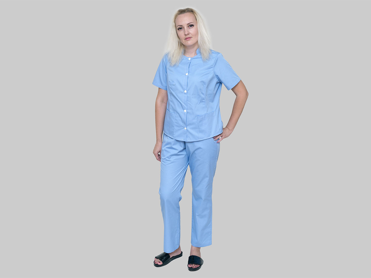Женский костюм медицинский многоразовый голубой